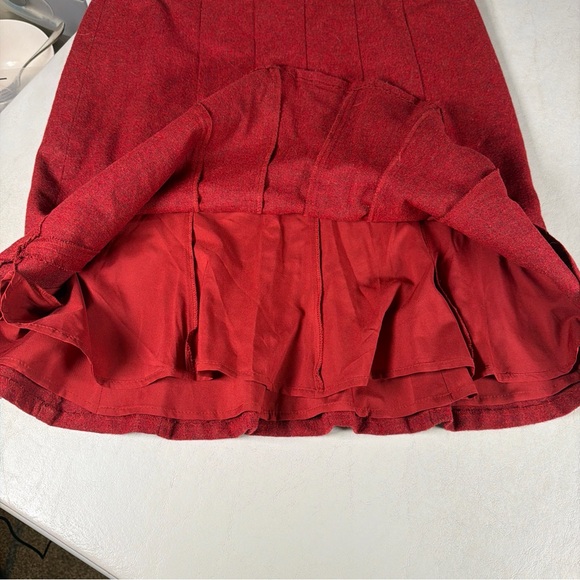 The Limited burgundy wool blend A-line skirt ruffle hem size 6 - Picture 3 of 10